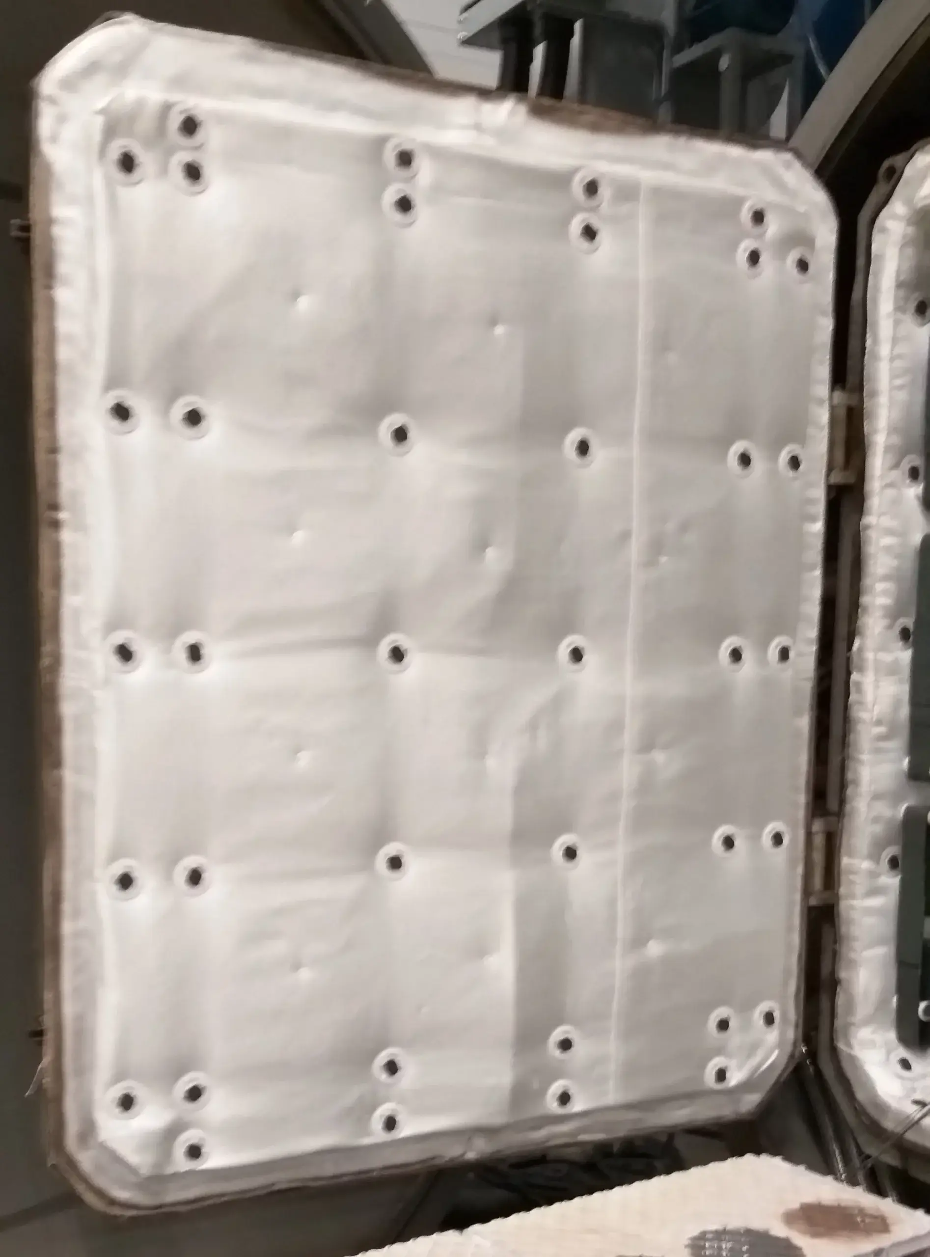 Porte de four isolée avec fibres céramiques Nextel