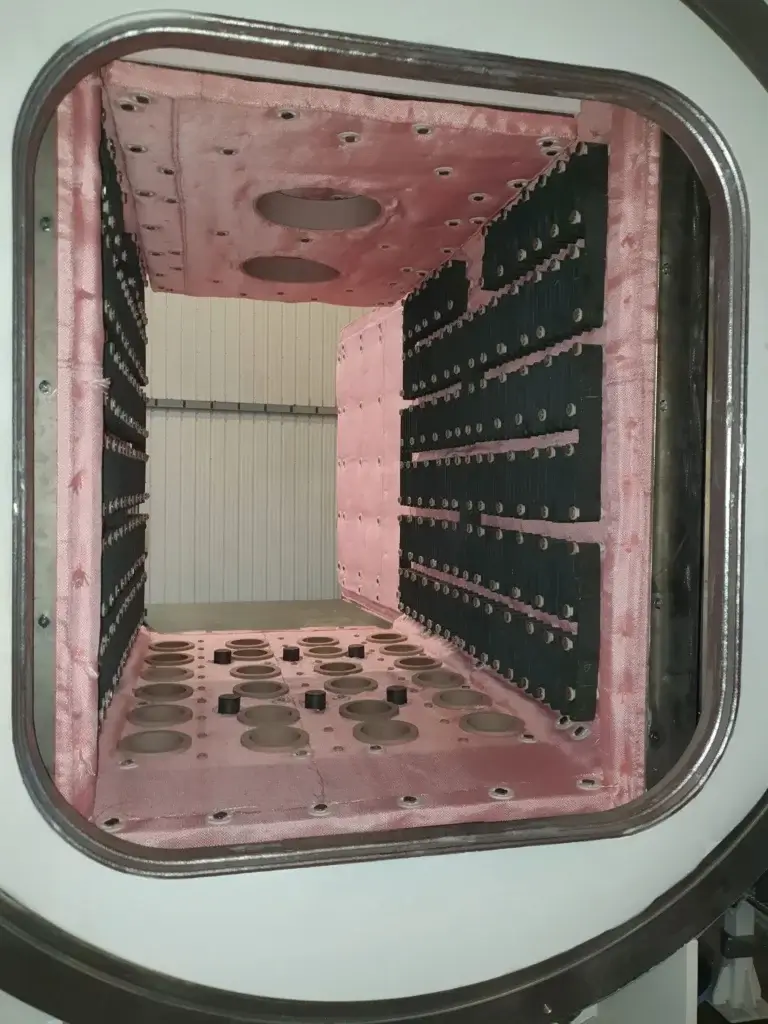 Habillage intérieur de four en fibres céramiques Nextel